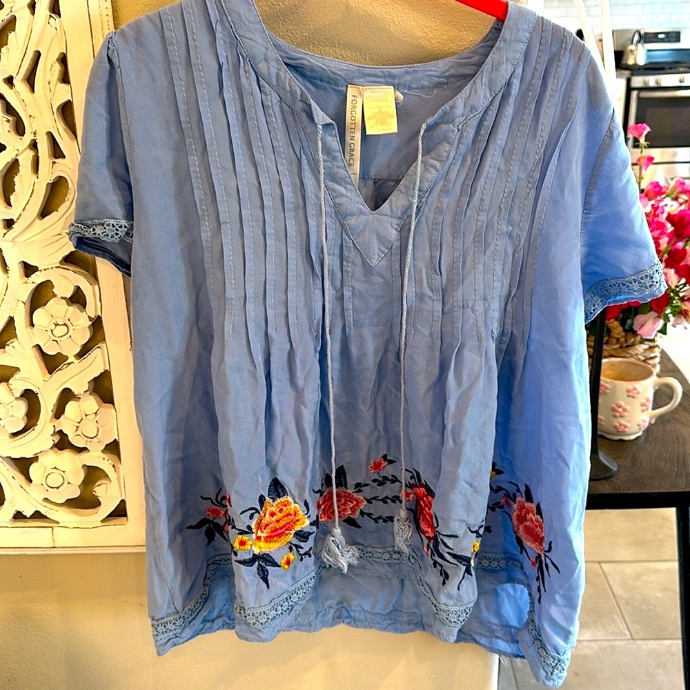 Forgotten Grace Blue Floral Blouse